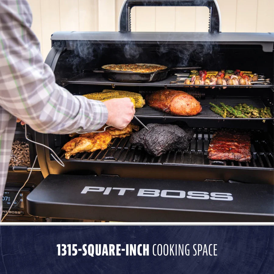 Competition Series 1250 Wood Pellet Grill - Image 3